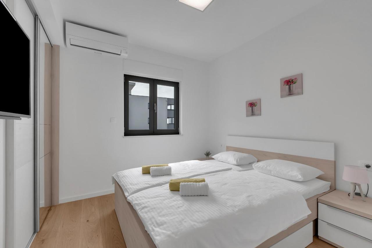 Luxury Apartment Adriasun Free Beach Parking Makarska Exteriör bild
