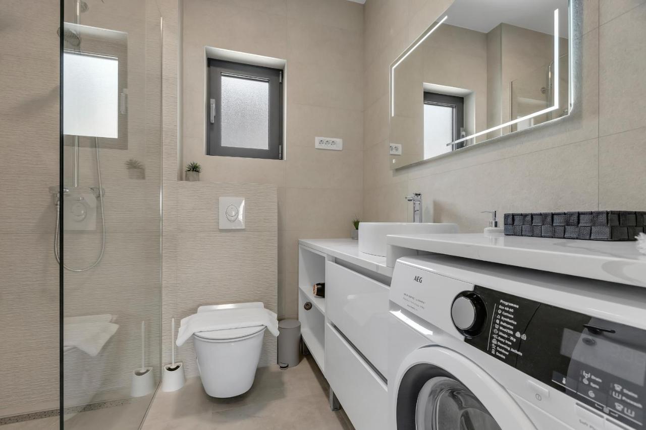 Luxury Apartment Adriasun Free Beach Parking Makarska Exteriör bild